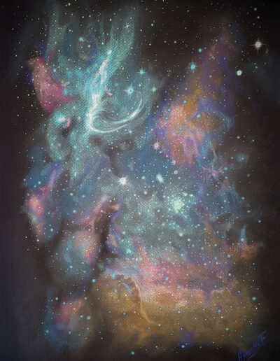 Pintura Galaxia a pastel y lápices de colores sobre papel negro