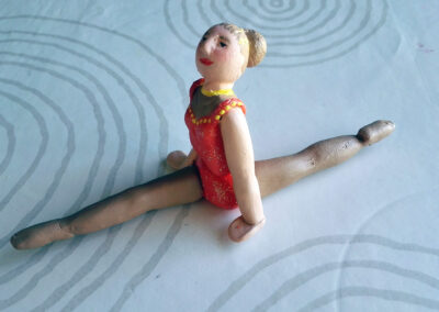 Escultura FIMO bailarina gimnasta