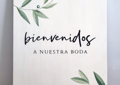 Cartel de bienvenida a boda pintado a mano