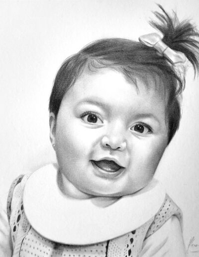 Retrato de niña bebé realista a lapiz de carboncillo o carbon personalizado por encargo